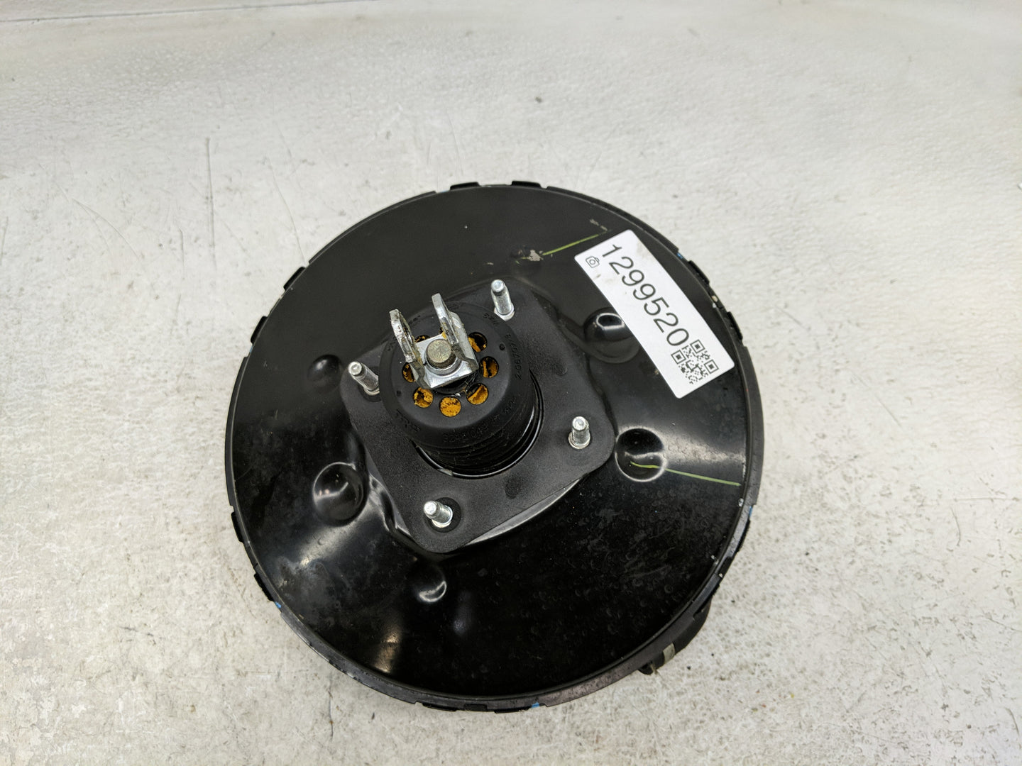 2012-2019 Nissan Versa Power Brake Booster Oem - Oemusedautoparts1.com
