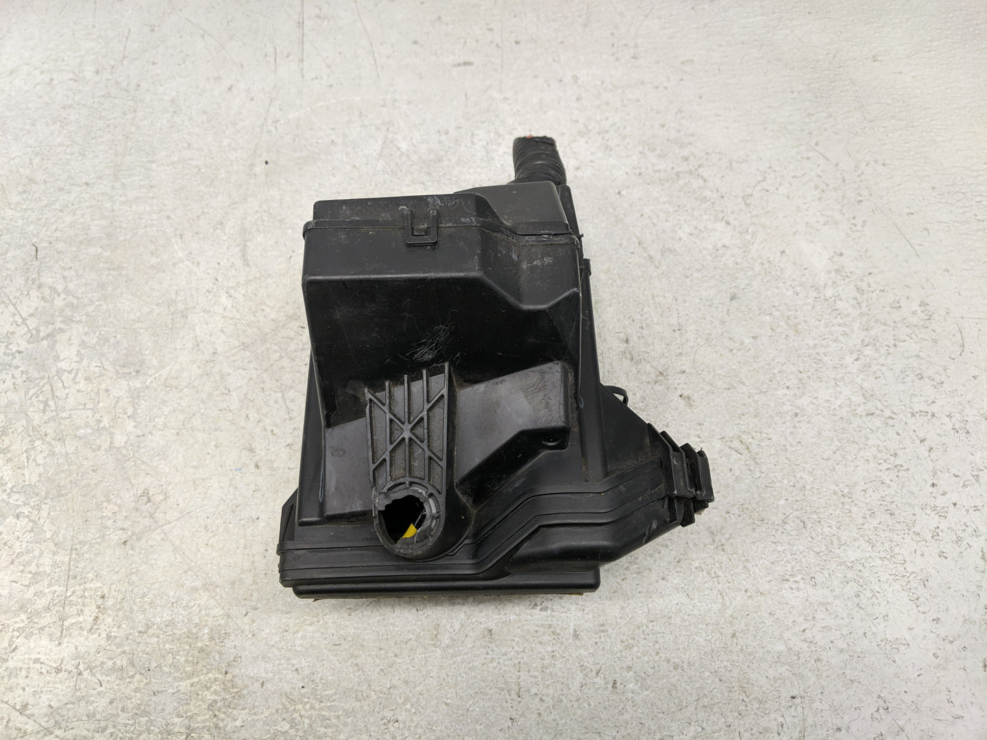 2013-2019 Nissan Versa Fusebox Fuse Box Panel Relay Module Fits Fits 2013 2014 2015 2016 2017 2018 2019 OEM Used Auto Parts 