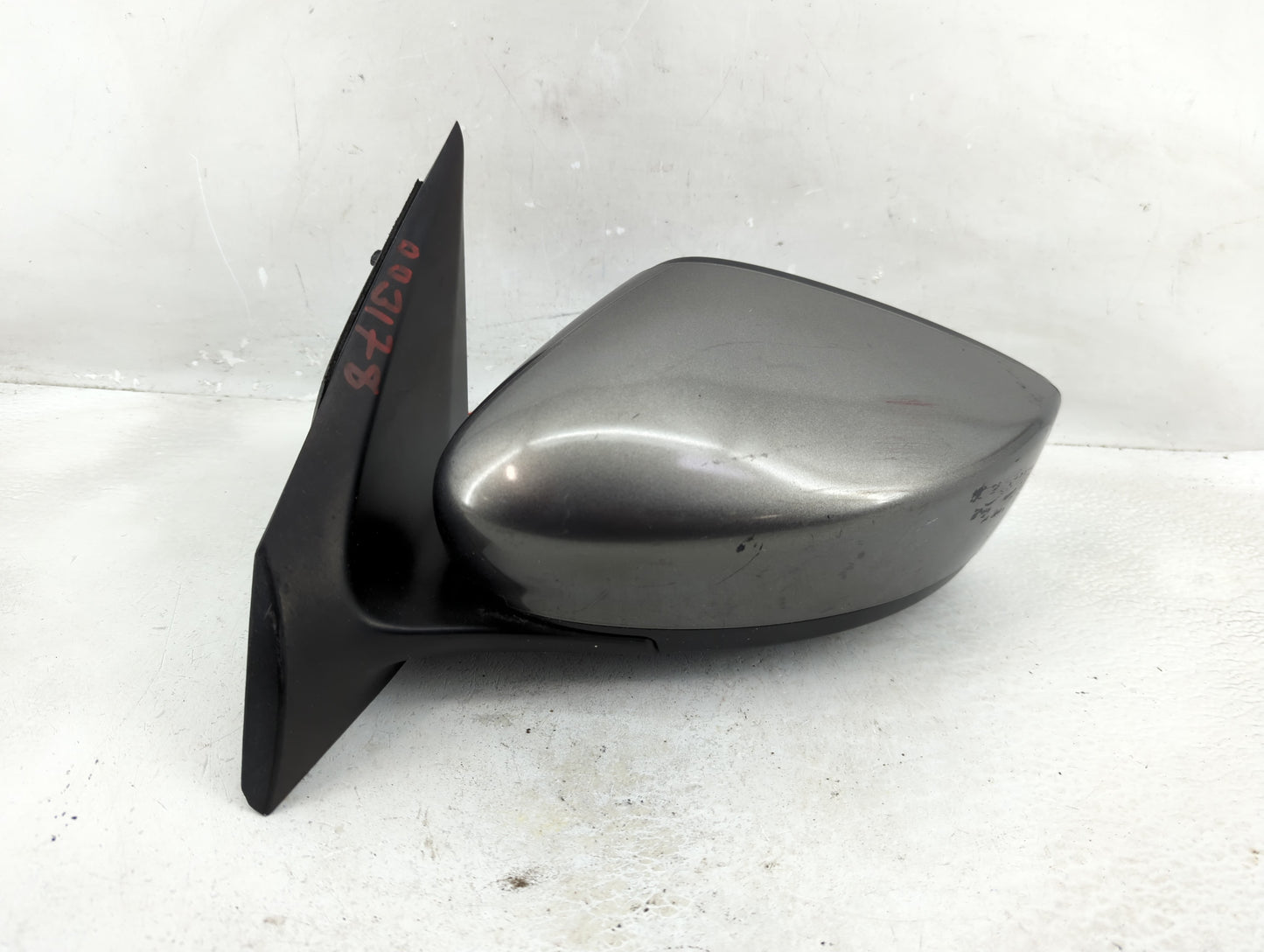 2015-2019 Nissan Versa Driver Side View Mirror - Left Door Mirror OEM Used - Oemusedautoparts1.com