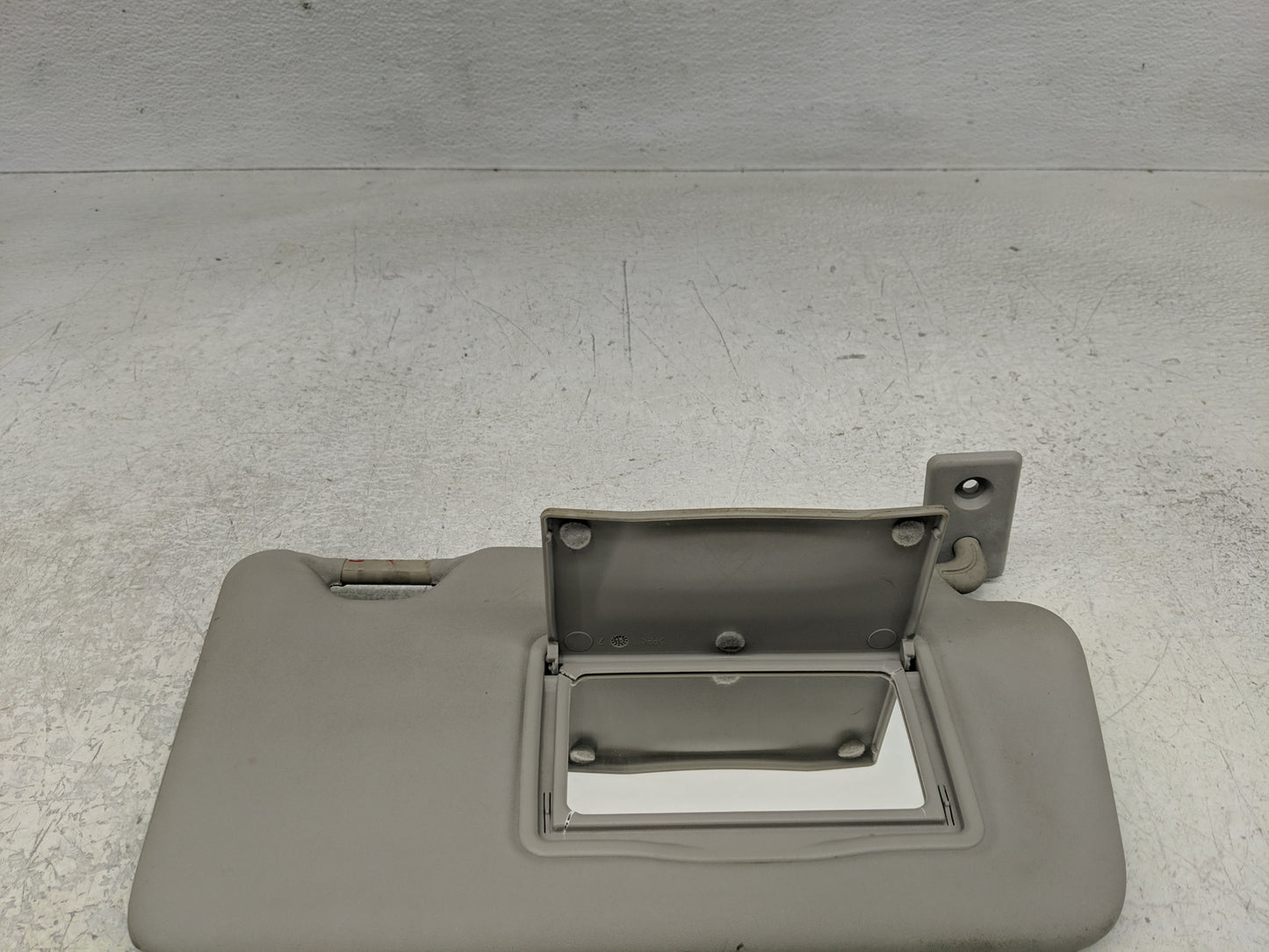 2013-2015 Nissan Versa Sun Visor Shade Replacement Passenger Right Mirror Fits Fits 2013 2014 2015 OEM Used Auto Parts - Oem