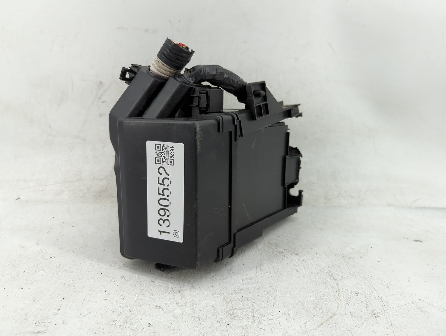 2013-2019 Nissan Versa Fusebox Fuse Box Panel Relay Module P/N:284B8 1HA0B Fits Fits 2013 2014 2015 2016 2017 2018 2019 OEM 
