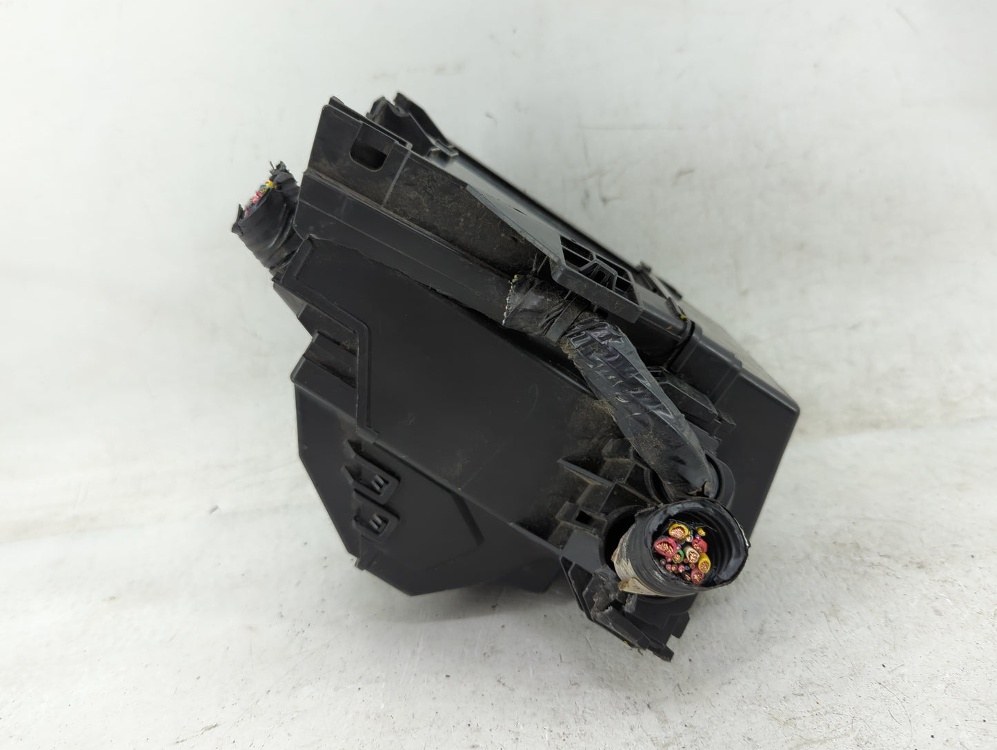 2013-2019 Nissan Versa Fusebox Fuse Box Panel Relay Module P/N:284B8 1HA0B Fits Fits 2013 2014 2015 2016 2017 2018 2019 OEM 