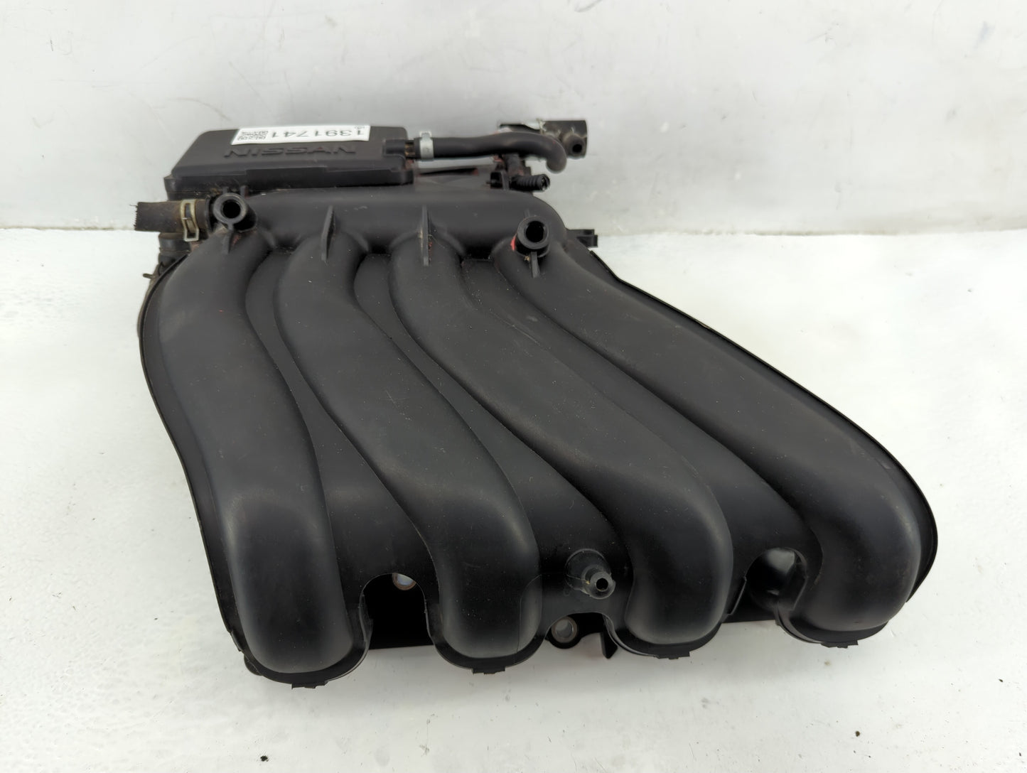 2012-2018 Nissan Versa Air Intake Manifold P/N:140011HK0A Fits Fits 2012 2013 2014 2015 2016 2017 2018 2019 OEM Used Auto Pa