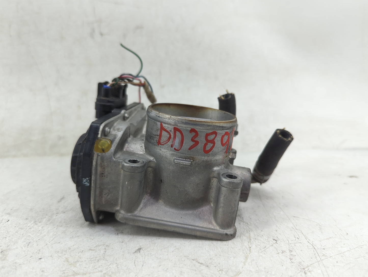 2012-2019 Nissan Versa Throttle Body P/N:3AA50-02 Fits Fits 2012 2013 2014 2015 2016 2017 2018 2019 OEM Used Auto Parts - Oe