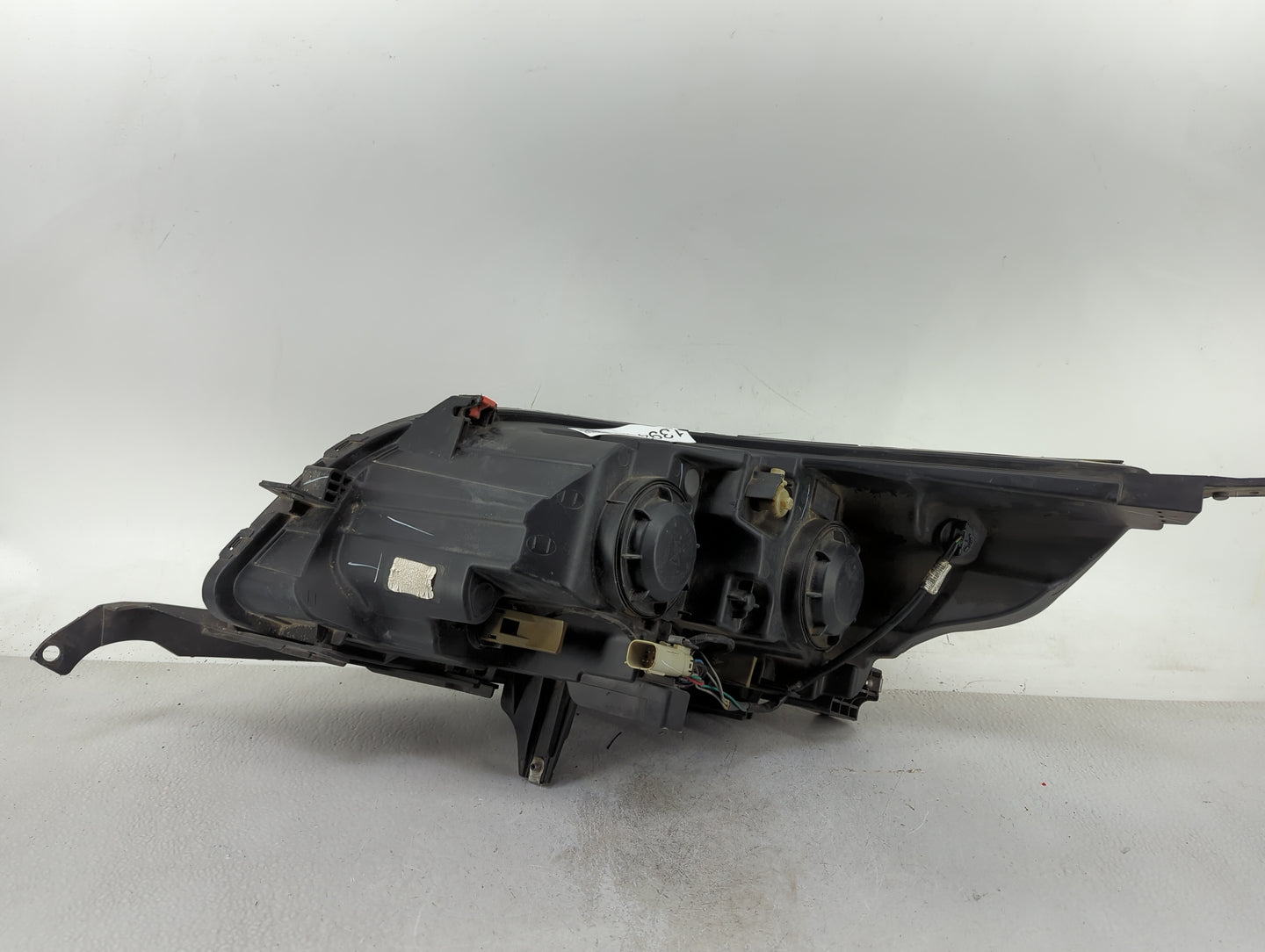 2015-2019 Nissan Versa Passenger Right Oem Head Light Headlight Lamp - Oemusedautoparts1.com
