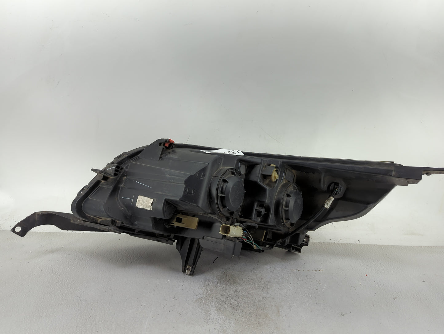 2015-2019 Nissan Versa Passenger Right Oem Head Light Headlight Lamp - Oemusedautoparts1.com