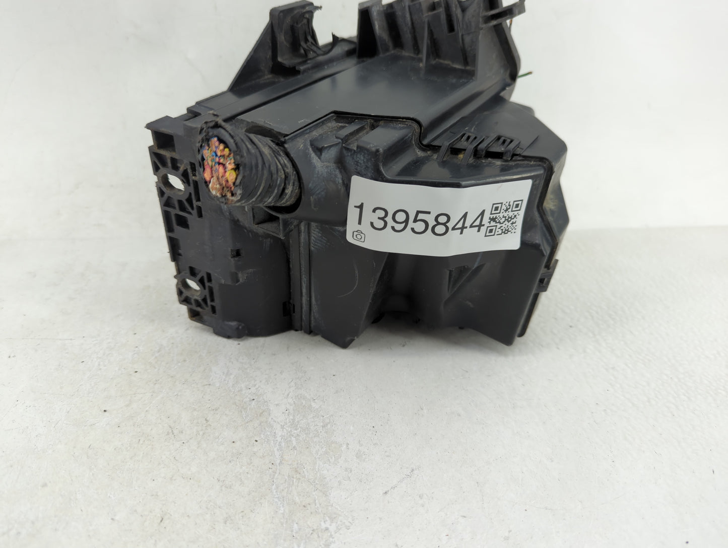2013-2019 Nissan Versa Fusebox Fuse Box Panel Relay Module Fits Fits 2013 2014 2015 2016 2017 2018 2019 OEM Used Auto Parts 