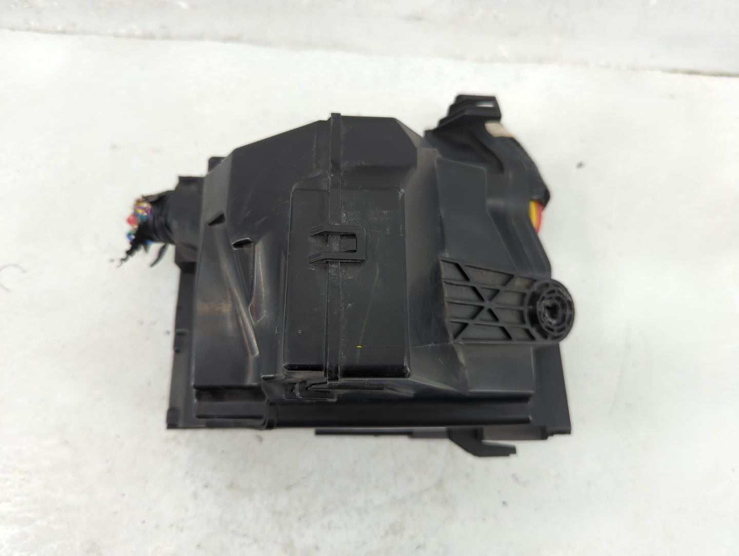 2013-2019 Nissan Versa Fusebox Fuse Box Panel Relay Module P/N:284B7 1HR0C Fits Fits 2013 2014 2015 2016 2017 2018 2019 OEM 