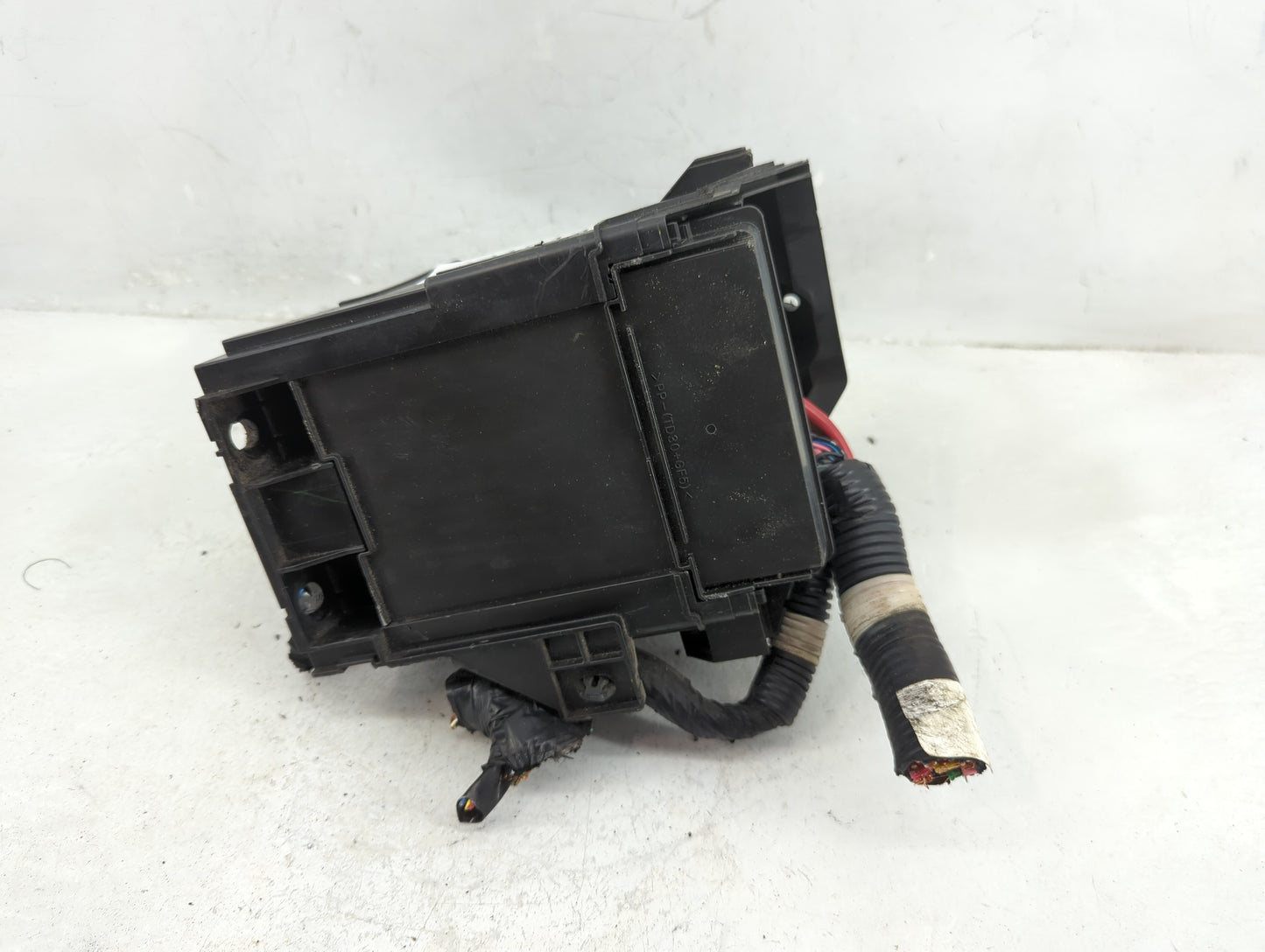 2013-2019 Nissan Versa Fusebox Fuse Box Panel Relay Module P/N:284B7 1HR0C Fits Fits 2013 2014 2015 2016 2017 2018 2019 OEM 