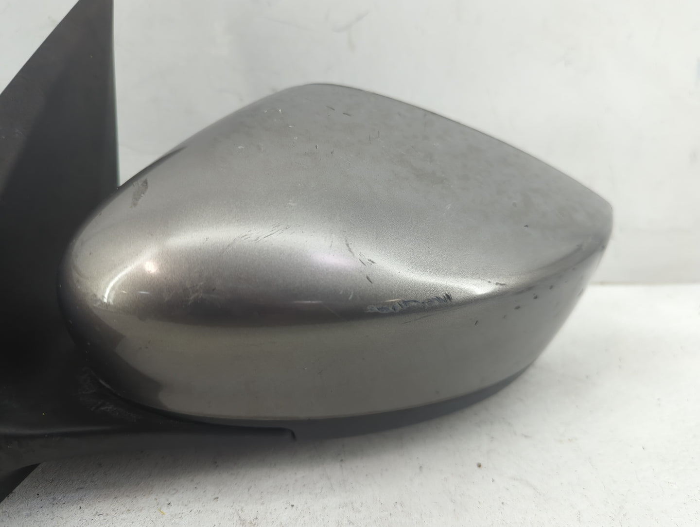 2015-2019 Nissan Versa Driver Side View Mirror - Left Door Mirror OEM Used - Oemusedautoparts1.com