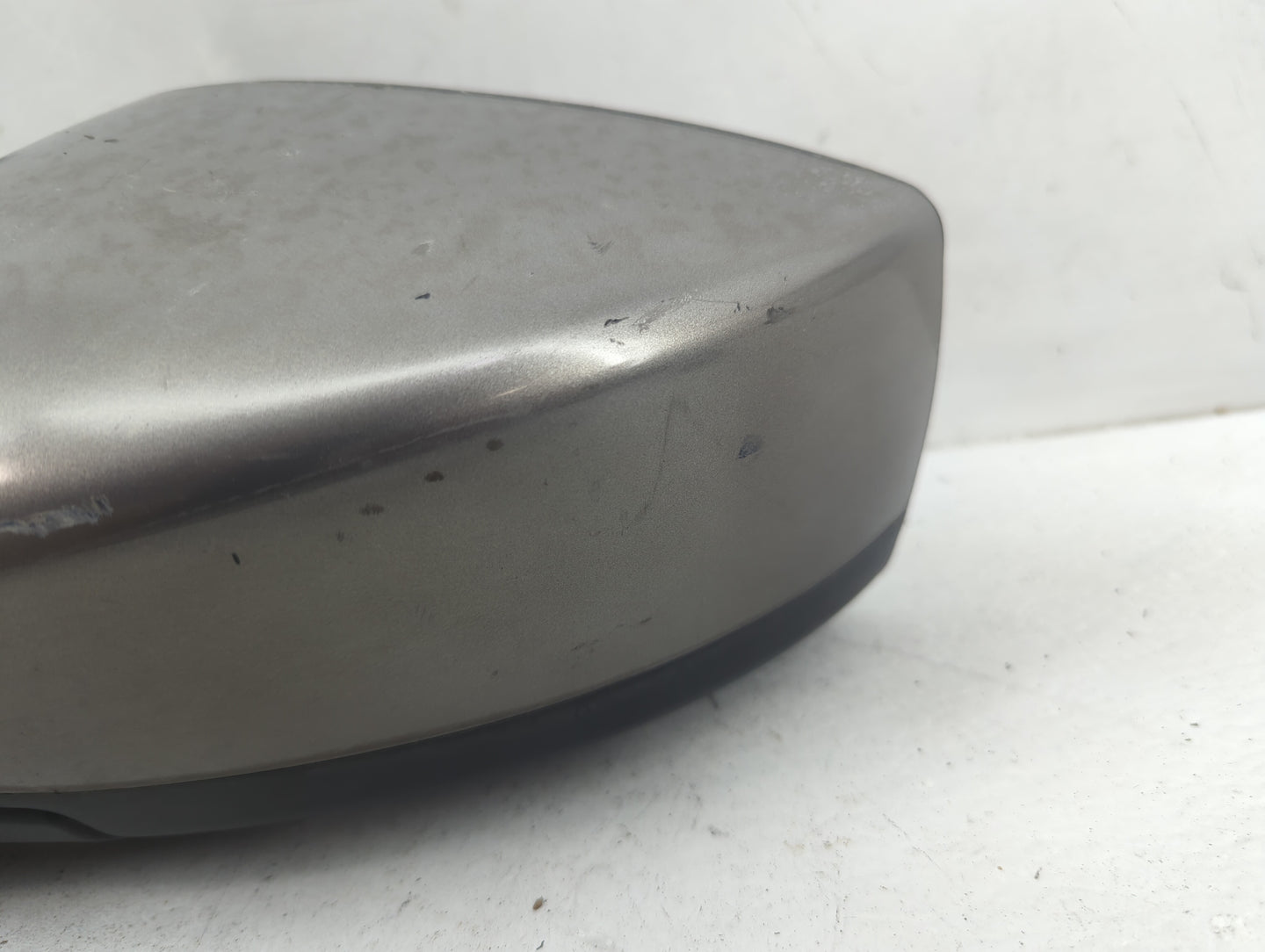 2015-2019 Nissan Versa Driver Side View Mirror - Left Door Mirror OEM Used - Oemusedautoparts1.com