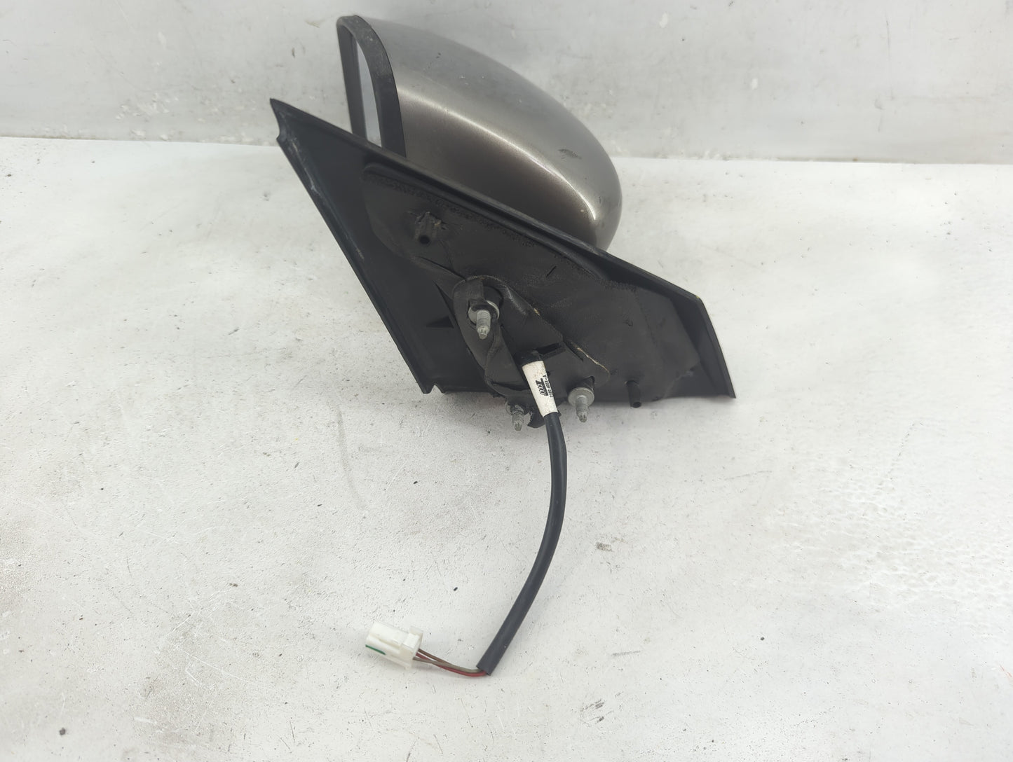 2015-2019 Nissan Versa Driver Side View Mirror - Left Door Mirror OEM Used - Oemusedautoparts1.com