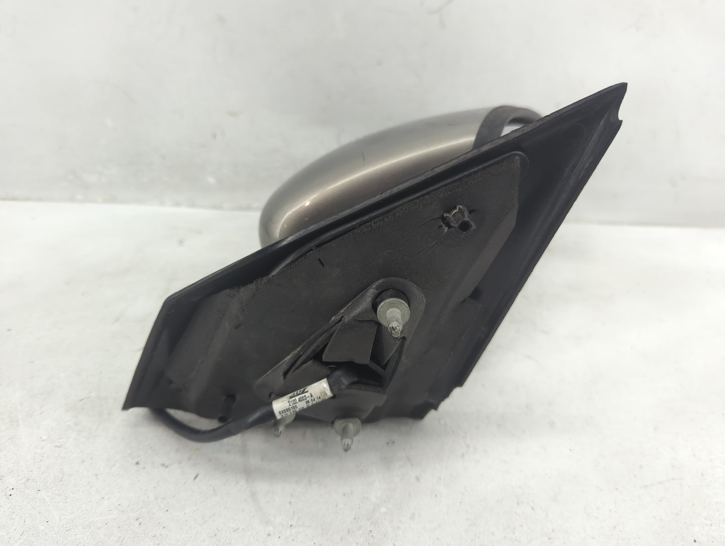 2015-2019 Nissan Versa Passenger Side View Mirror - Right Door Mirror OEM Used - Oemusedautoparts1.com