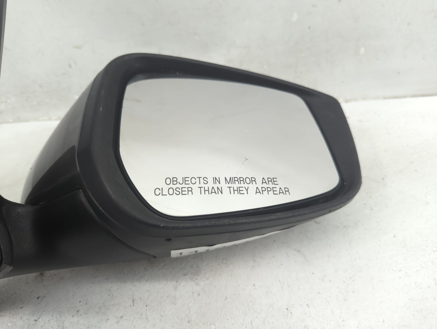 2015-2019 Nissan Versa Passenger Side View Mirror - Right Door Mirror OEM Used - Oemusedautoparts1.com