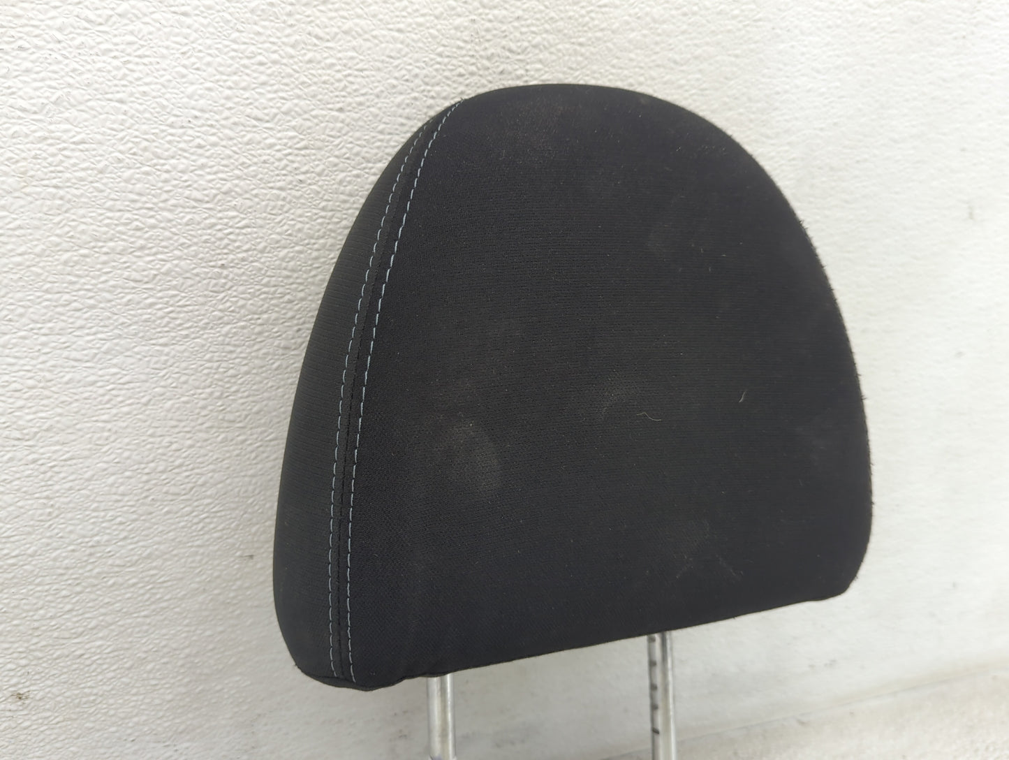 2014-2015 Nissan Versa Headrest Head Rest Front Driver Passenger Seat Fits Fits 2014 2015 OEM Used Auto Parts - Oemusedautop