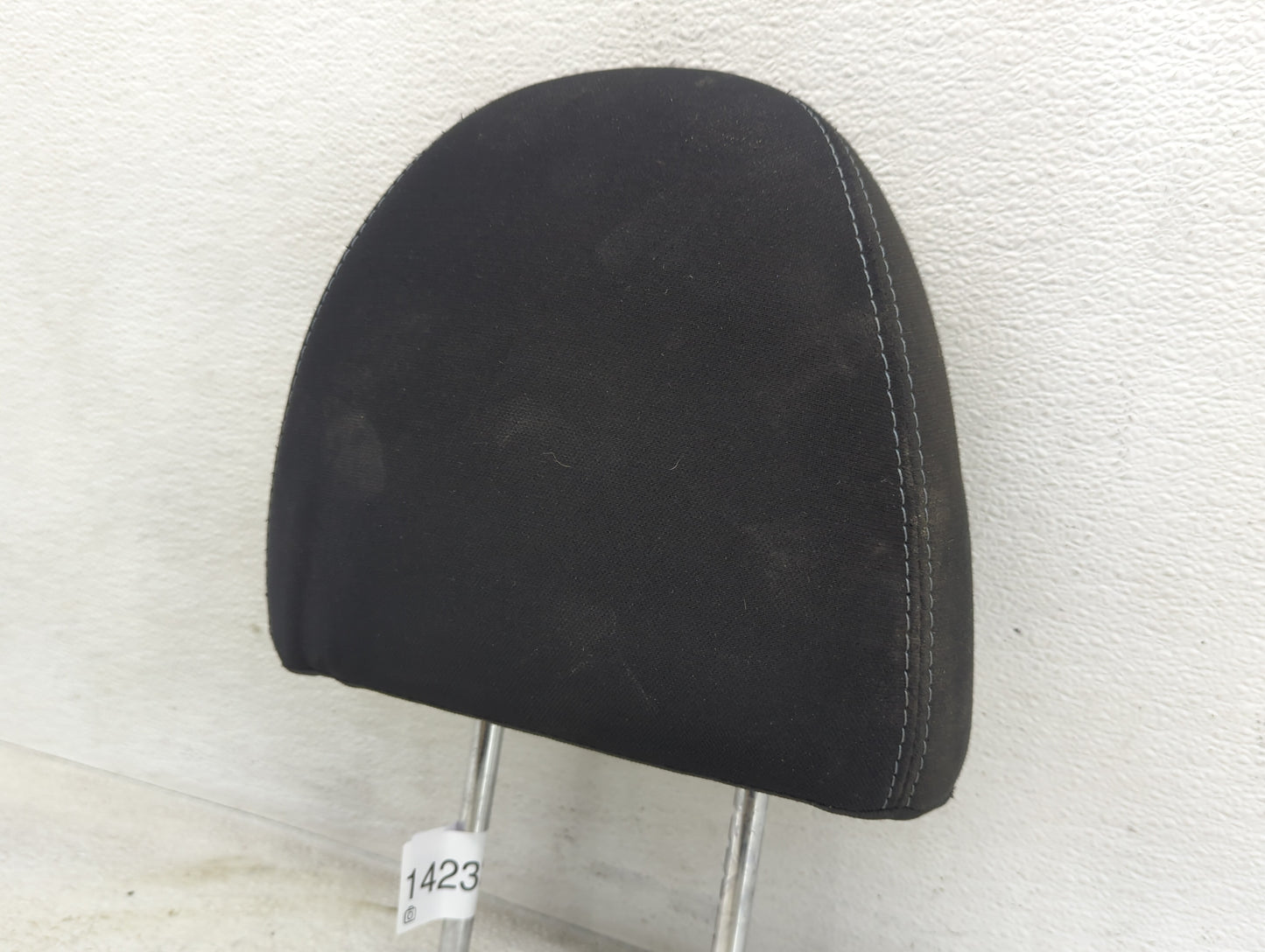 2014-2015 Nissan Versa Headrest Head Rest Front Driver Passenger Seat Fits Fits 2014 2015 OEM Used Auto Parts - Oemusedautop
