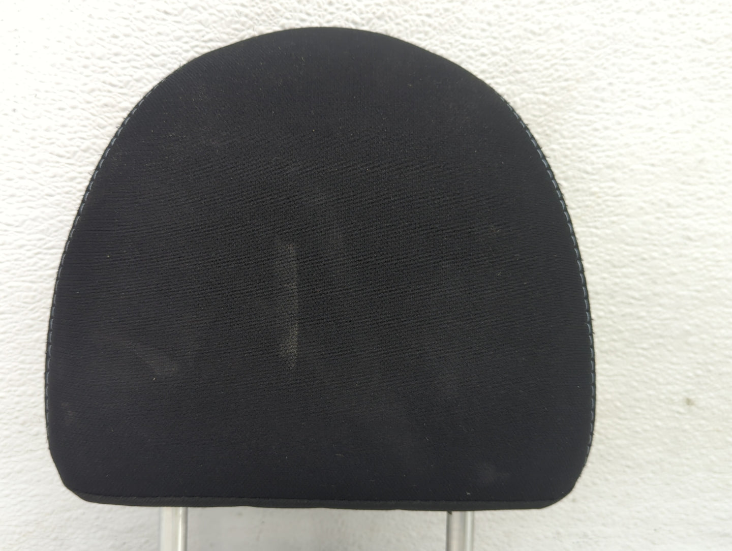 2014-2015 Nissan Versa Headrest Head Rest Rear Seat Fits Fits 2014 2015 OEM Used Auto Parts - Oemusedautoparts1.com