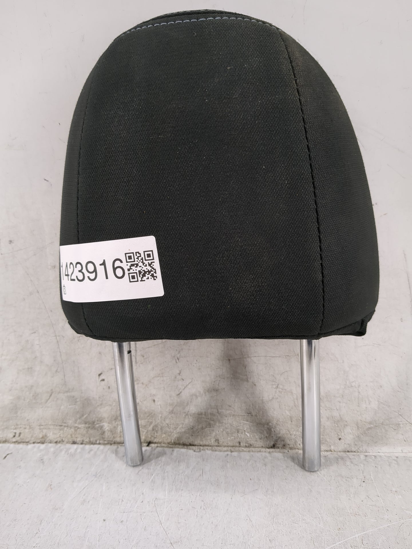 2015 Nissan Versa Headrest Head Rest Rear Seat Fits OEM Used Auto Parts - Oemusedautoparts1.com