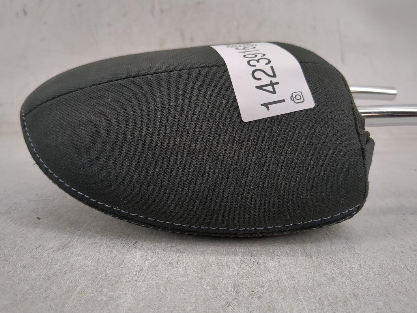 2015 Nissan Versa Headrest Head Rest Rear Seat Fits OEM Used Auto Parts - Oemusedautoparts1.com
