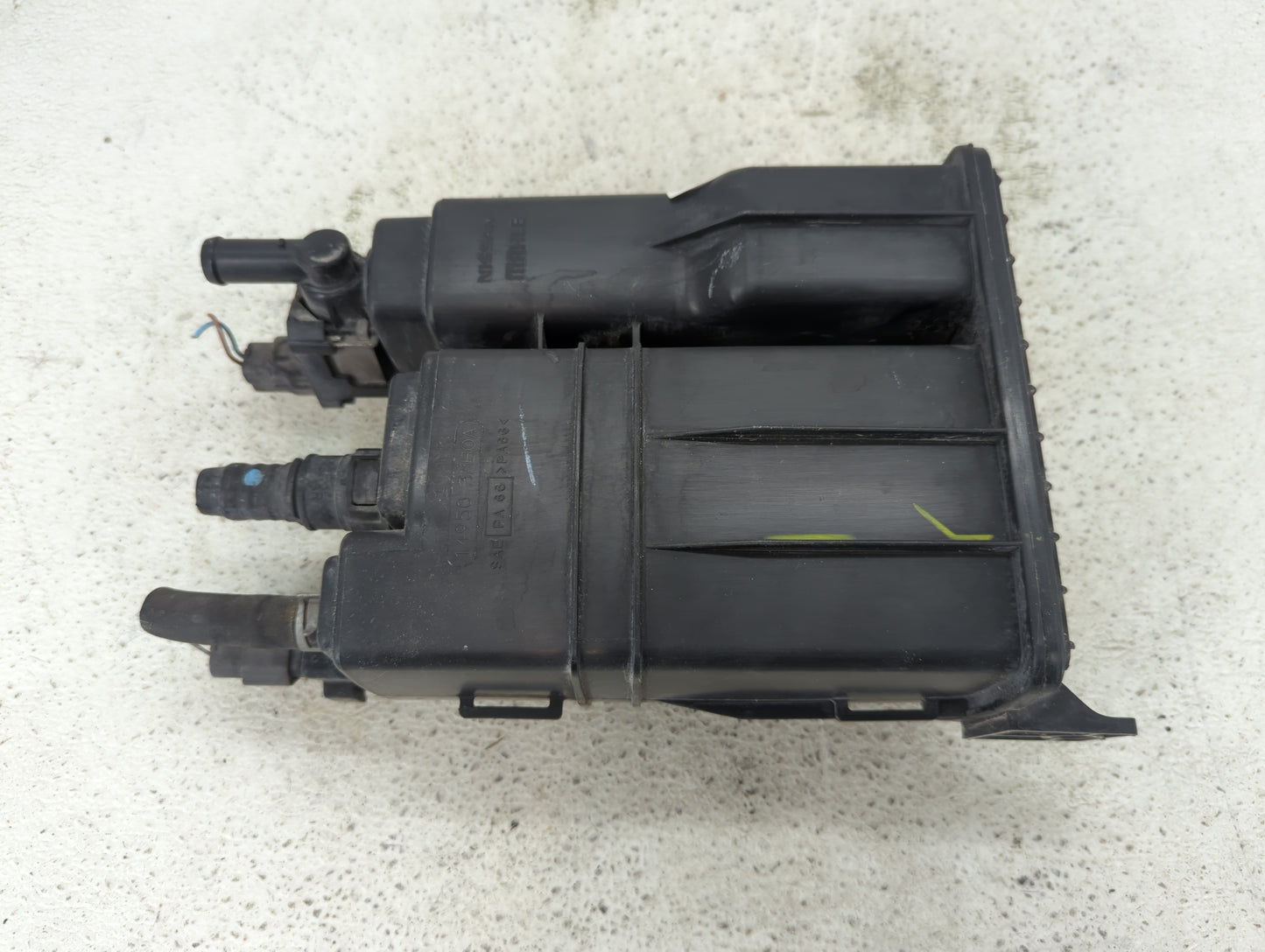 2015 Nissan Versa Fuel Vapor Charcoal Canister 1432104 - Oemusedautoparts1.com