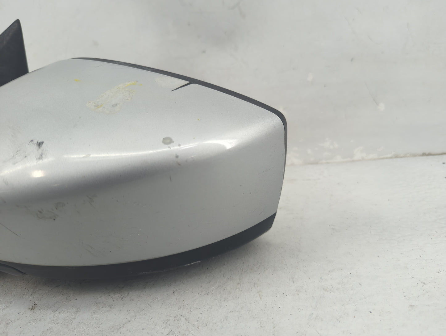 2015-2019 Nissan Versa Driver Side View Mirror - Left Door Mirror OEM Used - Oemusedautoparts1.com