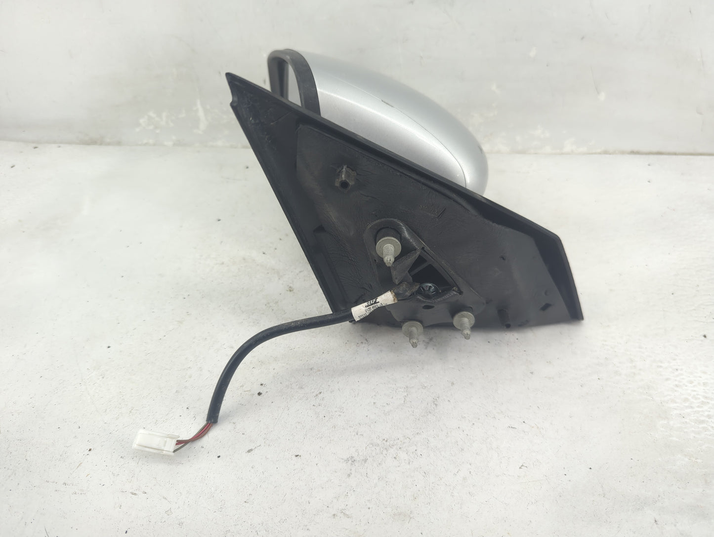 2015-2019 Nissan Versa Driver Side View Mirror - Left Door Mirror OEM Used - Oemusedautoparts1.com