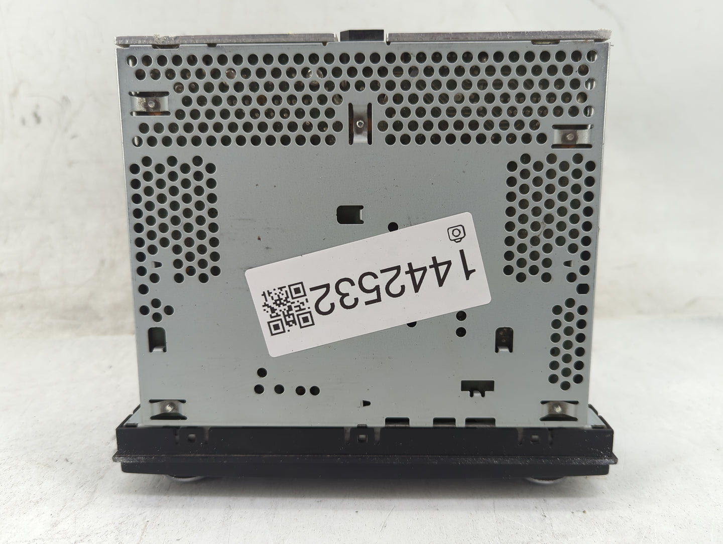 2015-2018 Nissan Versa Radio AM FM Cd Player Receiver Replacement P/N:281859MC1A PN3653AA, PN-3653 Fits Fits 2015 2016 2017 