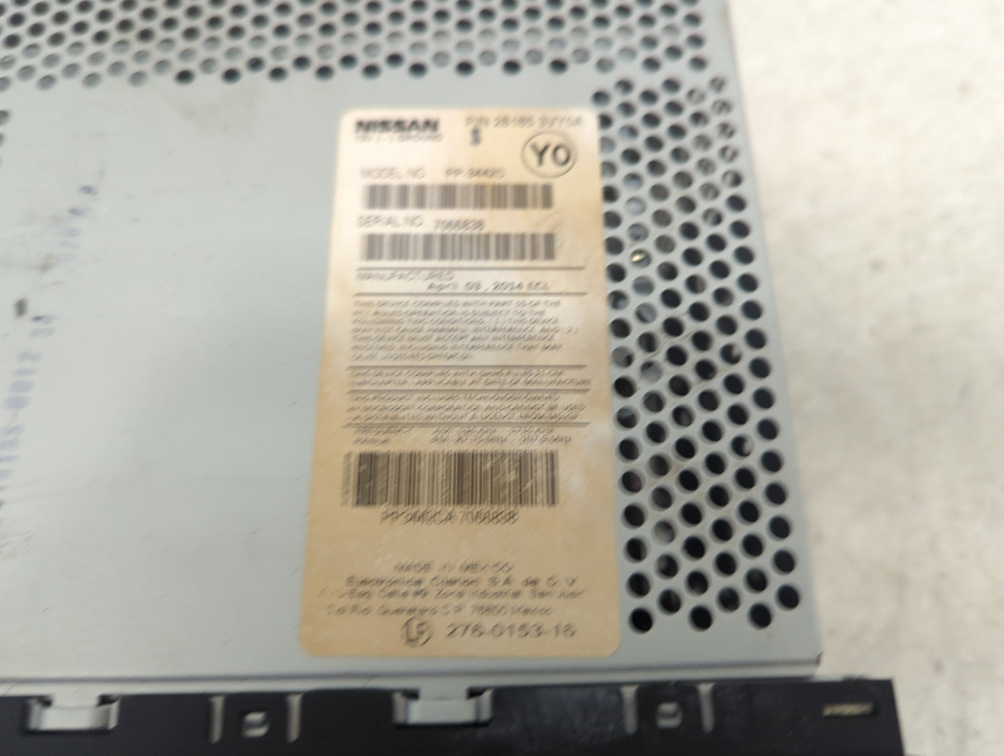 2015-2016 Nissan Versa Radio AM FM Cd Player Receiver Replacement P/N:PP-9442S 28185 3YY0A, PP9442CA Fits Fits 2015 2016 OEM
