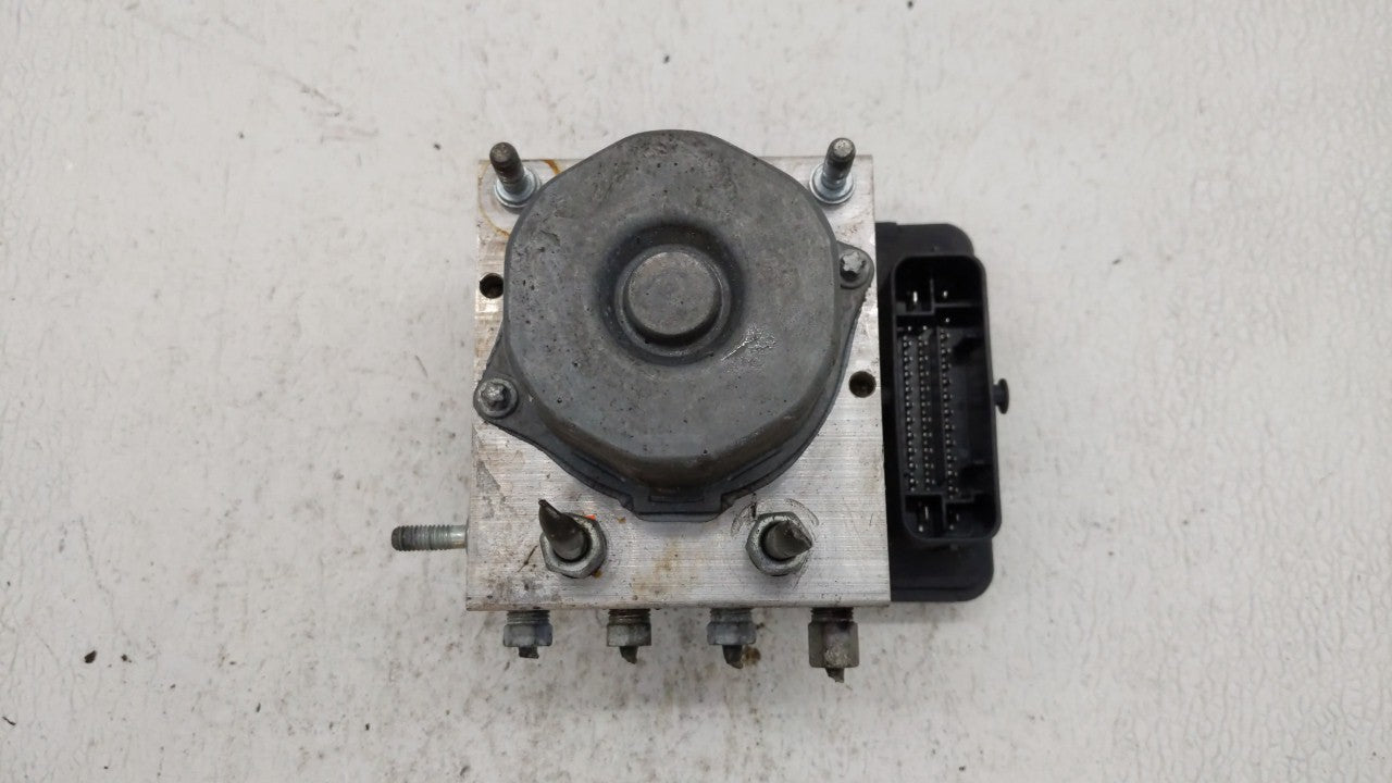 2015-2019 Nissan Versa ABS Pump Control Module Replacement P/N:47660 9KS0A 47660 9KL0A Fits Fits 2015 2016 2017 2018 2019 OE