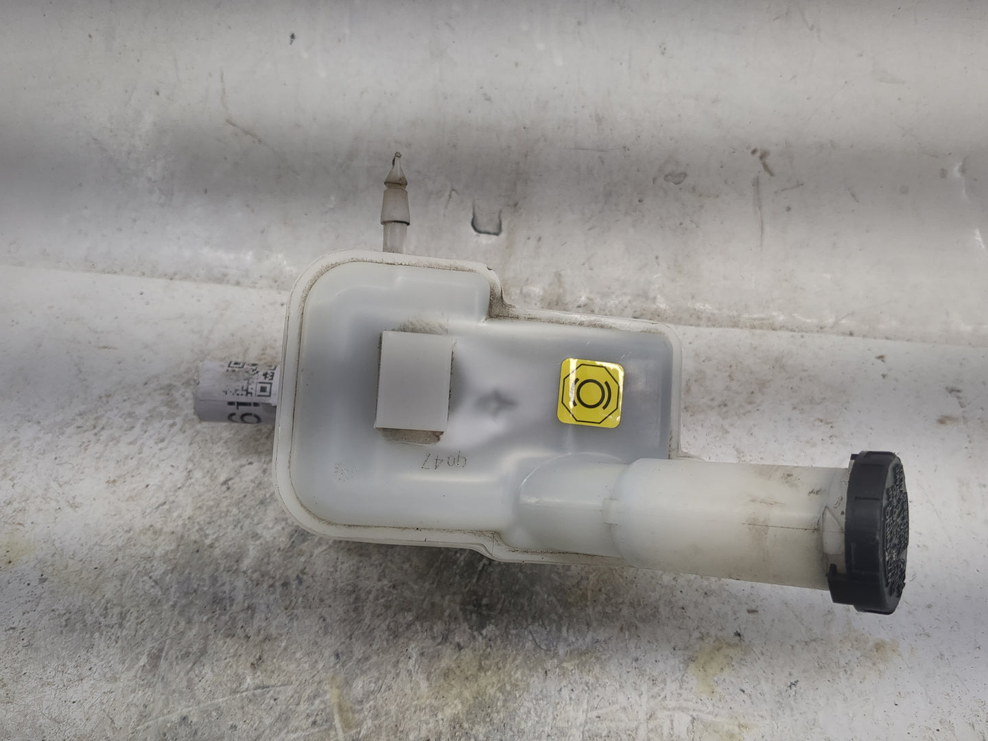 2012-2019 Nissan Versa Brake Master Cylinder 1496768 - Oemusedautoparts1.com