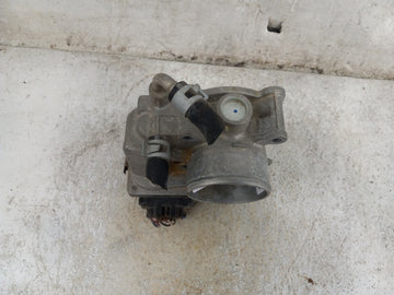2012-2019 Nissan Versa Throttle Body P/N:3AA50-02 Fits Fits 2012 2013 2014 2015 2016 2017 2018 2019 OEM Used Auto Parts