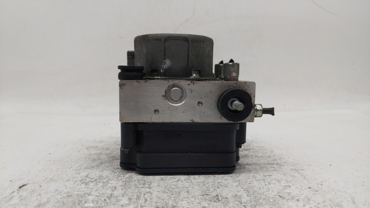 2013 Nissan Versa ABS Pump Control Module Replacement P/N:47660 9KA0A 476609KA0A, 47660 9KAOA, 476609KAOA Fits OEM Used Auto