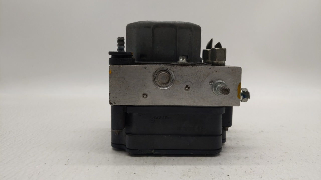 2015-2019 Nissan Versa ABS Pump Control Module Replacement P/N:47660 9KL0A 47660 9KK0A Fits Fits 2015 2016 2017 2018 2019 OE