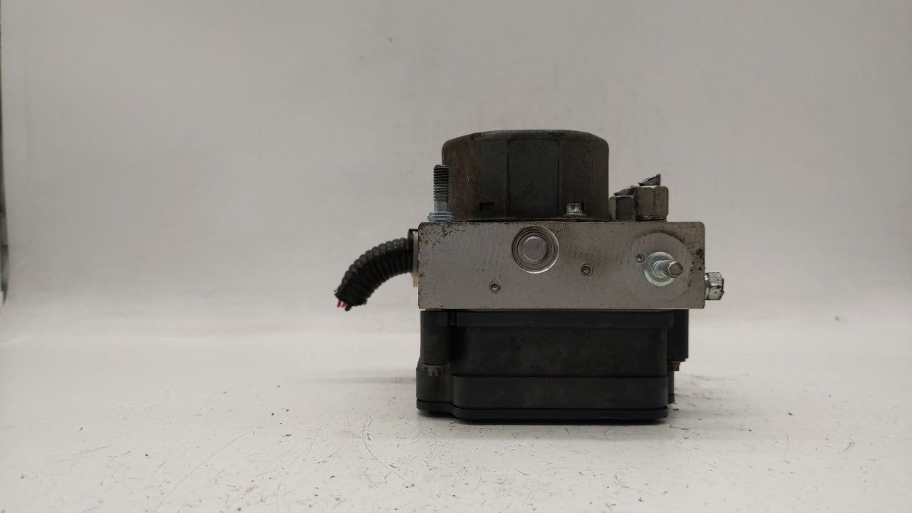 2015-2019 Nissan Versa ABS Pump Control Module Replacement P/N:47660 9KS0A 47660 9KL0A Fits Fits 2015 2016 2017 2018 2019 OE