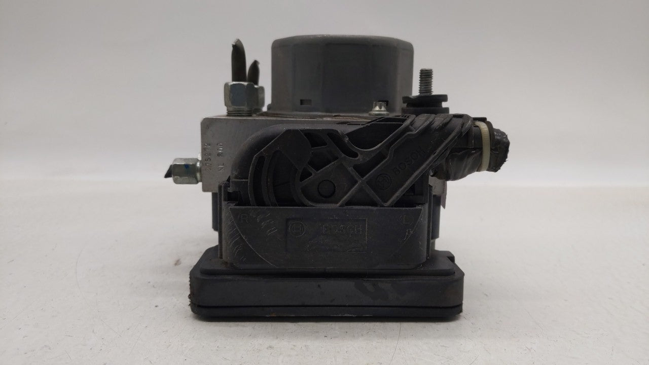 2015-2019 Nissan Versa ABS Pump Control Module Replacement P/N:47660 9KS0A 47660 9KL0A Fits Fits 2015 2016 2017 2018 2019 OE