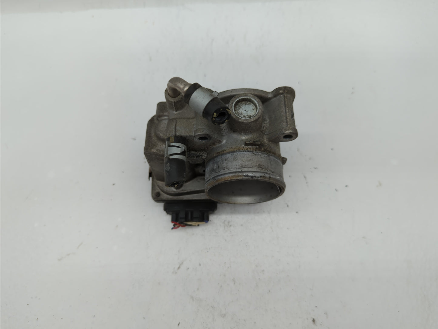 2012-2019 Nissan Versa Throttle Body P/N:3AA50-02 B 3AA50-02 C, 3AA50-02 F Fits Fits 2012 2013 2014 2015 2016 2017 2018 2019