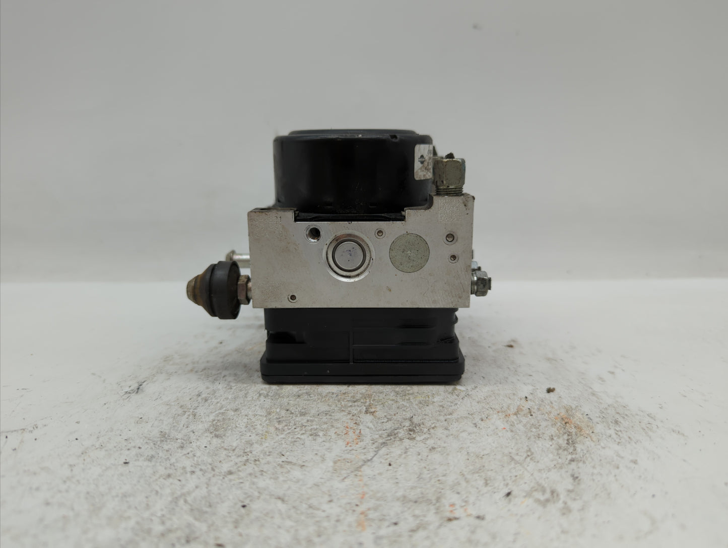 2014-2019 Nissan Versa ABS Pump Control Module Replacement P/N:47660 9MD0B 47660 3WC0B Fits Fits 2014 2015 2016 2017 2018 20