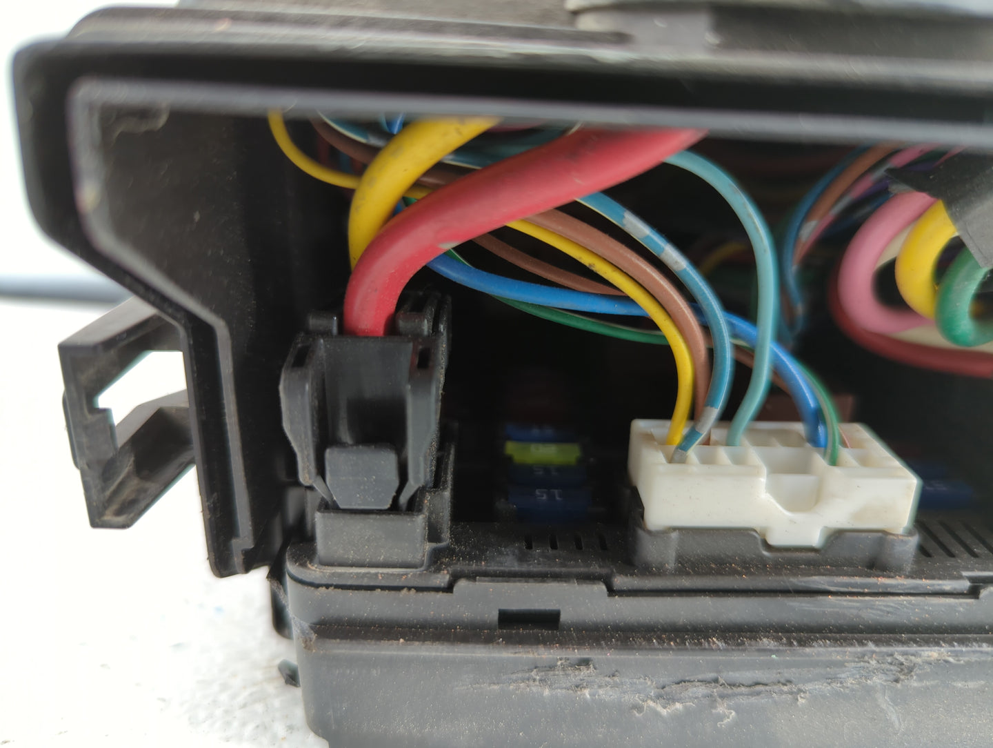 2015 Nissan Versa Fuel Vapor Charcoal Canister - Oemusedautoparts1.com