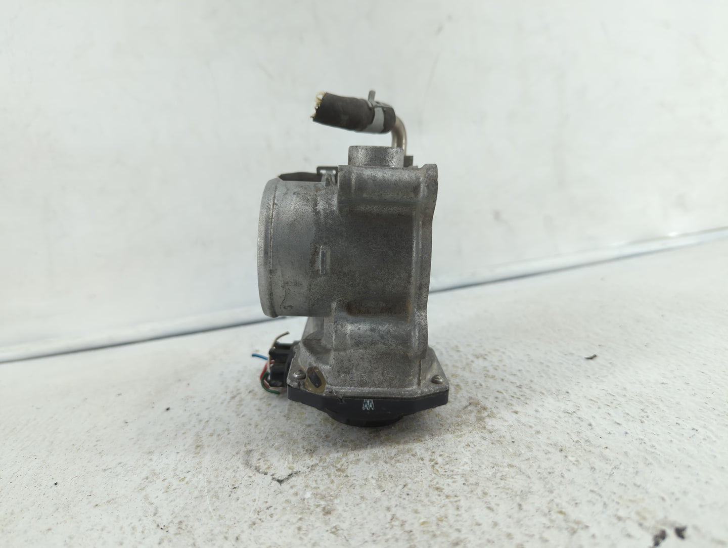 2012-2019 Nissan Versa Throttle Body P/N:3AA50-02 H Fits Fits 2012 2013 2014 2015 2016 2017 2018 2019 OEM Used Auto Parts - 
