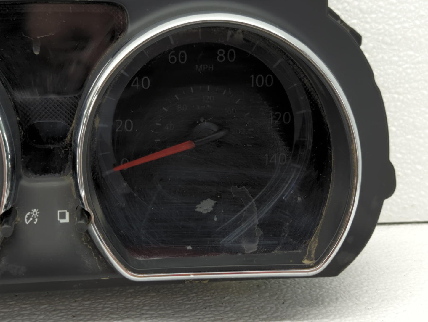 2015-2018 Nissan Versa Instrument Cluster Speedometer Gauges P/N:248109KK0A Fits Fits 2015 2016 2017 2018 OEM Used Auto Part