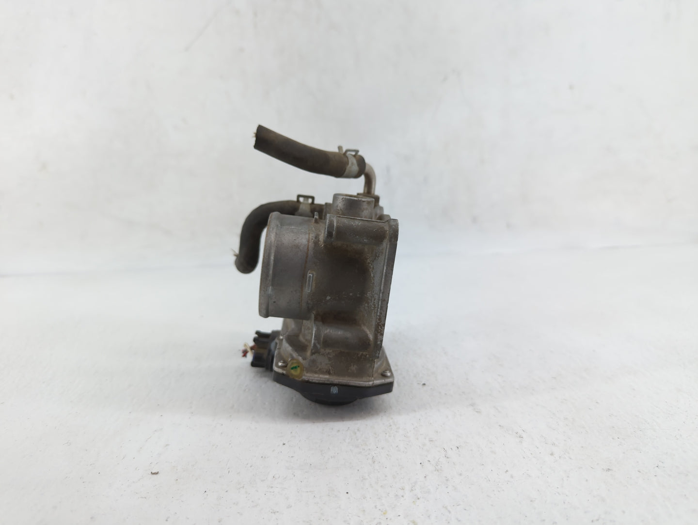 2012-2019 Nissan Versa Throttle Body P/N:3AA50-02 G 3AA50-02 B, 3AA50-02 C Fits Fits 2012 2013 2014 2015 2016 2017 2018 2019
