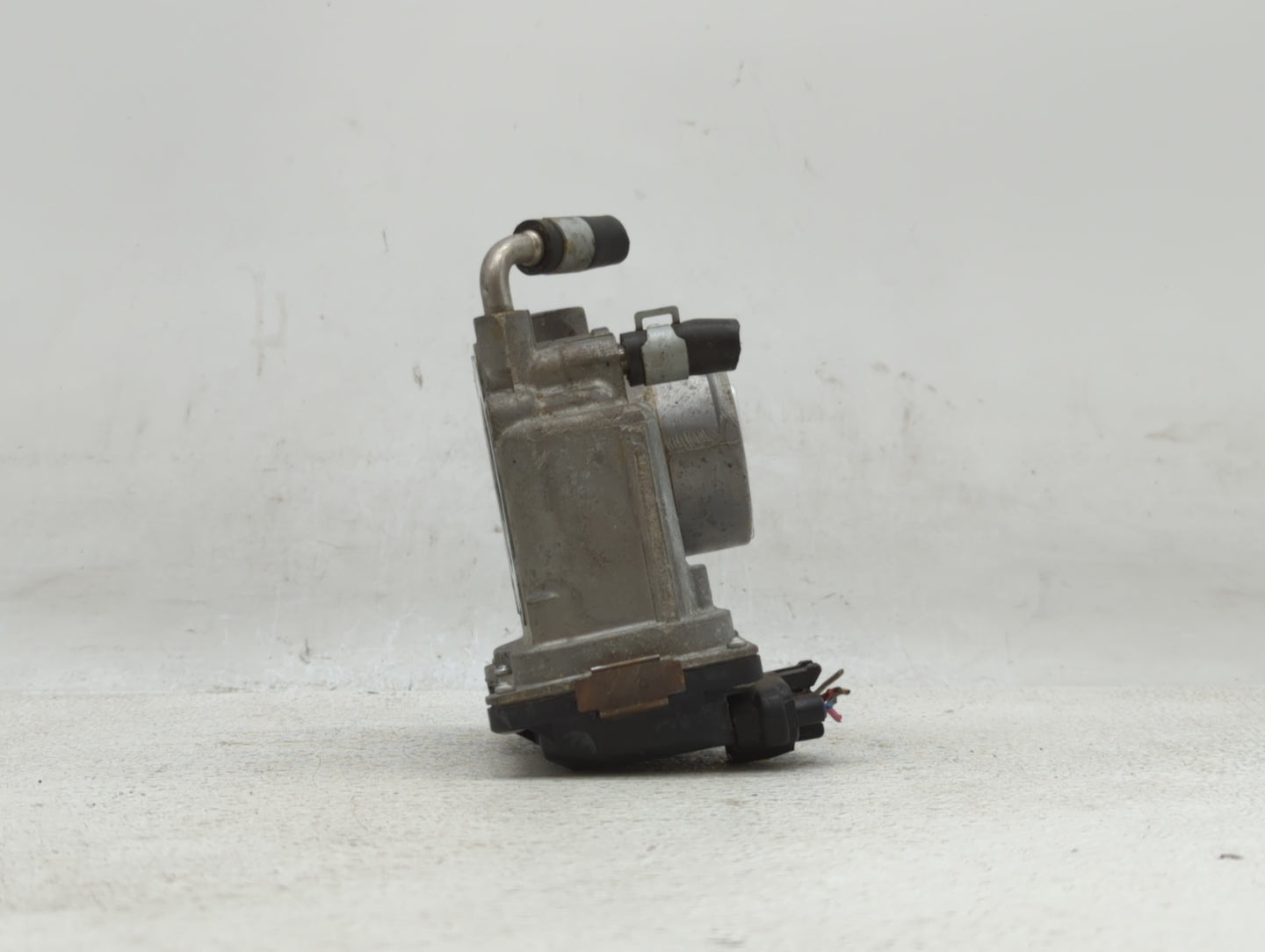 2012-2019 Nissan Versa Throttle Body P/N:3AA50-02 G 3AA50-02 B, 3AA50-02 C Fits Fits 2012 2013 2014 2015 2016 2017 2018 2019