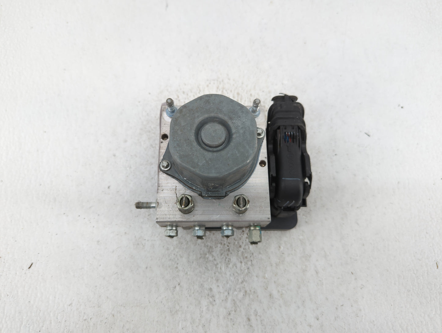 2015-2019 Nissan Versa ABS Pump Control Module Replacement P/N:47660 9KL0A 133800-4540 Fits Fits 2015 2016 2017 2018 2019 OE