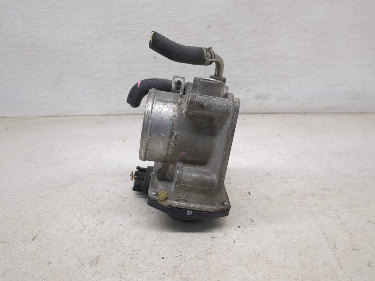2012-2019 Nissan Versa Throttle Body P/N:3AA50-02 3AA50-02 E Fits Fits 2012 2013 2014 2015 2016 2017 2018 2019 OEM Used Auto