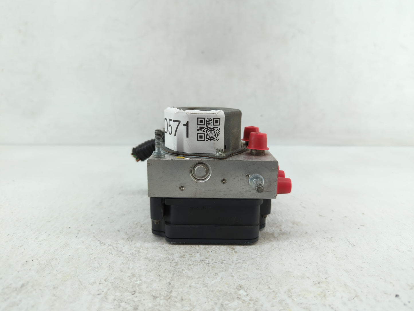 2015-2018 Nissan Versa ABS Pump Control Module Replacement P/N:47660 9KK0A 47660 9KL0A Fits Fits 2015 2016 2017 2018 OEM Use
