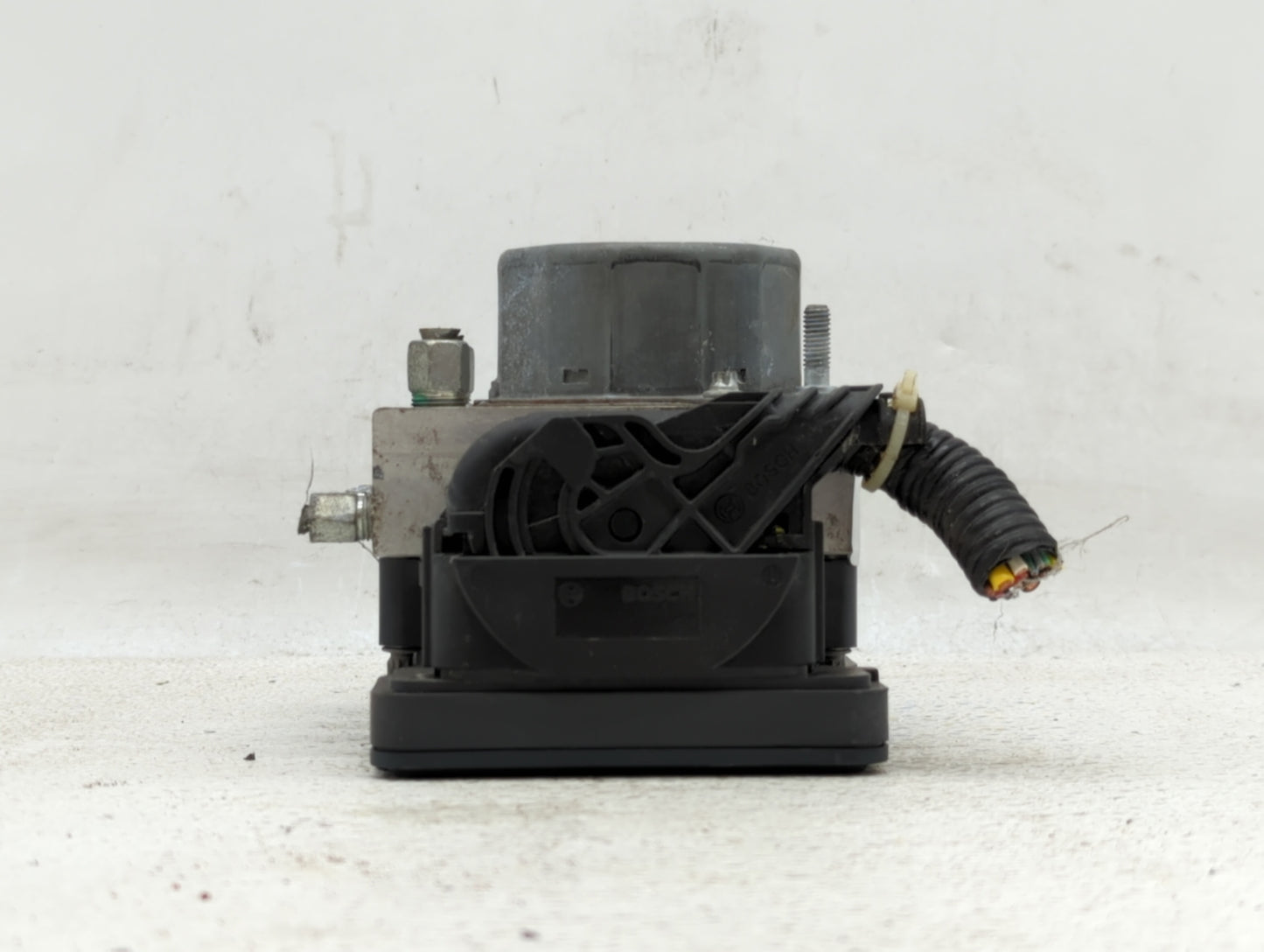 2015-2019 Nissan Versa ABS Pump Control Module Replacement P/N:47660 9KL0A 47660 9KS0A Fits Fits 2015 2016 2017 2018 2019 OE
