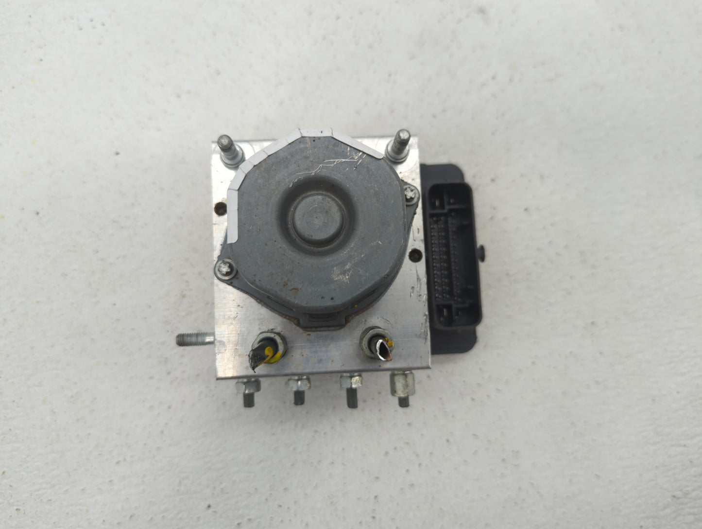 2015-2019 Nissan Versa ABS Pump Control Module Replacement P/N:47660 9KL0A 47660 9KS0A Fits Fits 2015 2016 2017 2018 2019 OE