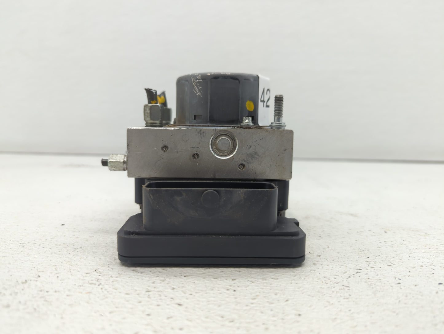 2015-2019 Nissan Versa ABS Pump Control Module Replacement P/N:47660 9KL0A 47660 9KS0A Fits Fits 2015 2016 2017 2018 2019 OE