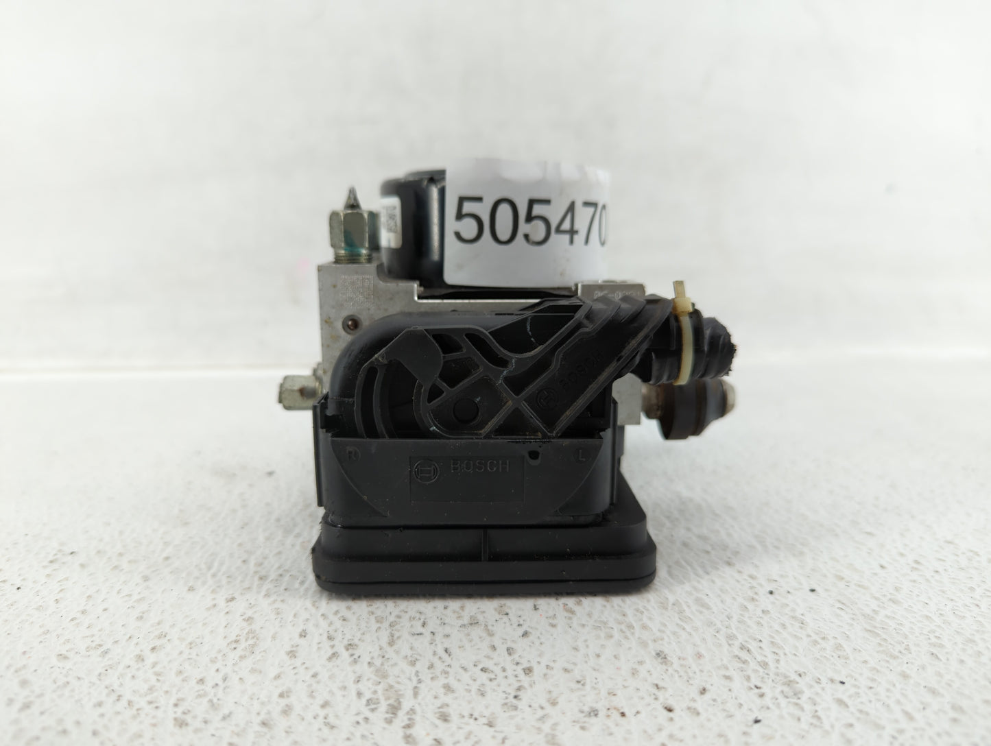 2014-2019 Nissan Versa ABS Pump Control Module Replacement P/N:47660 3WC0B Fits Fits 2014 2015 2016 2017 2018 2019 OEM Used 
