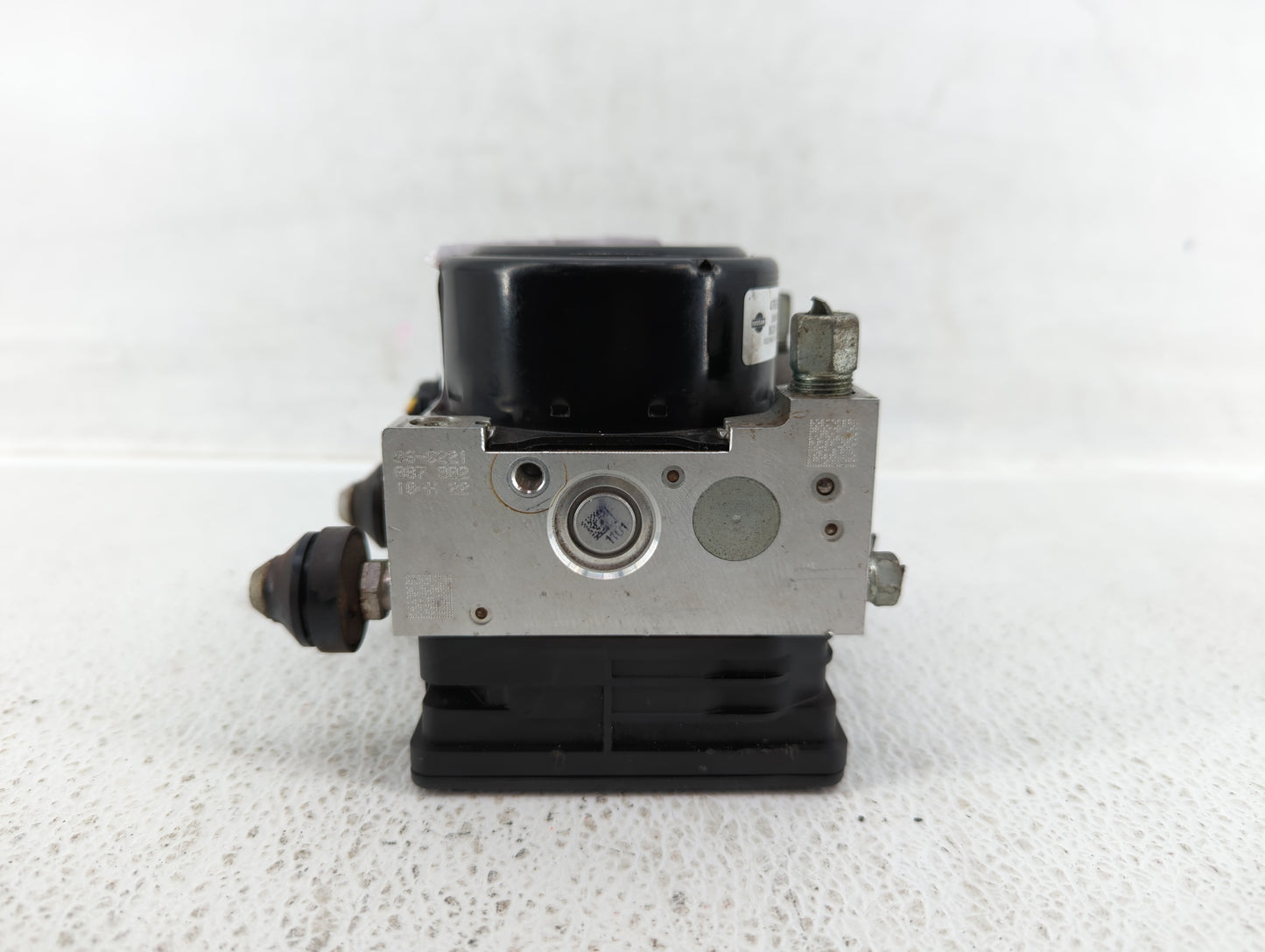 2014-2019 Nissan Versa ABS Pump Control Module Replacement P/N:47660 3WC0B Fits Fits 2014 2015 2016 2017 2018 2019 OEM Used 